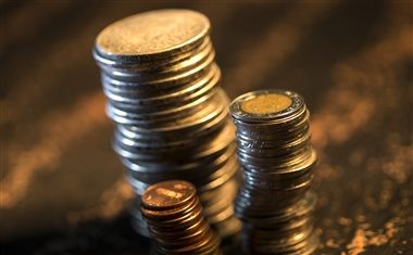 首次办理生源地信用助学贷款需要哪些资料？办理流程如何？