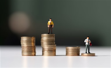 是什么让年轻人陷入了负债的恶性循环？揭示负债的恶性循环