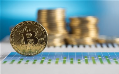 公积金贷款比例是按什么决定的？